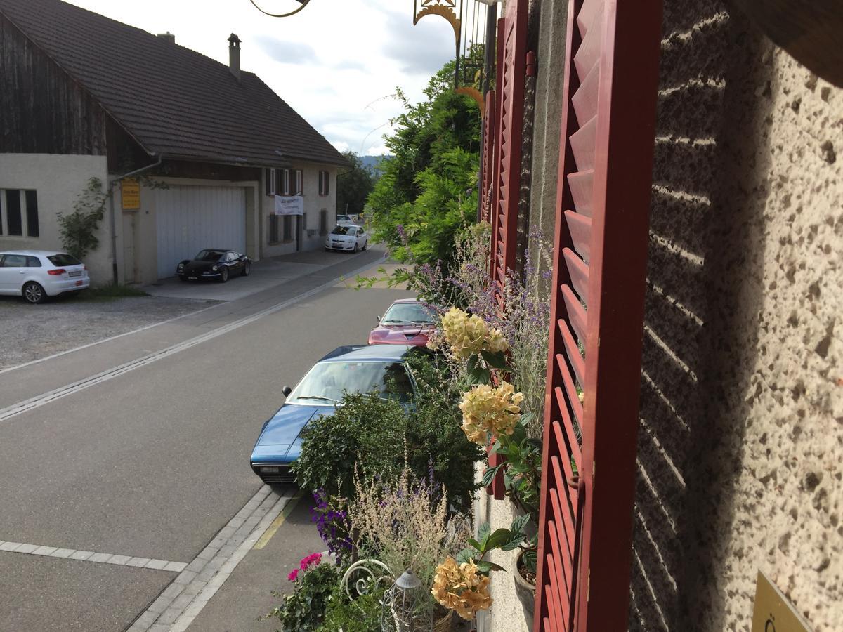 Gasthof Zum Baeren Birmenstorf Gmbh Exterior foto